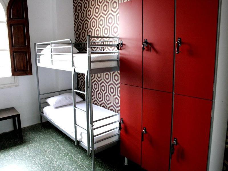Auberge de jeunesse Feetup Backpackers *