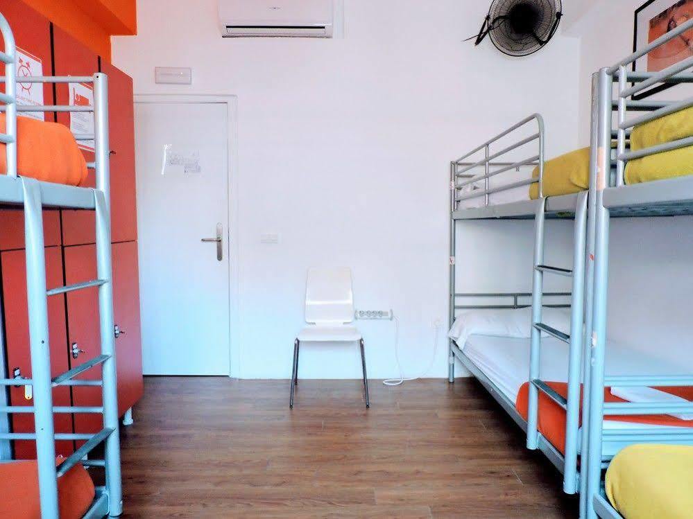 Auberge de jeunesse Feetup Backpackers *